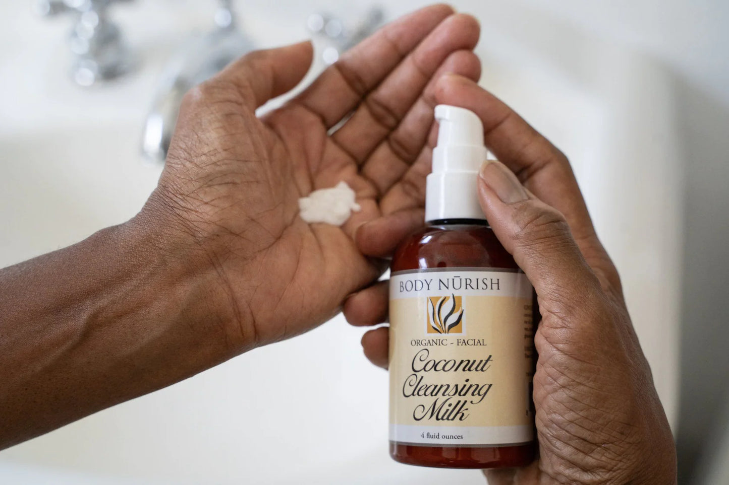 Body Nürish - Coconut Cleansing milk